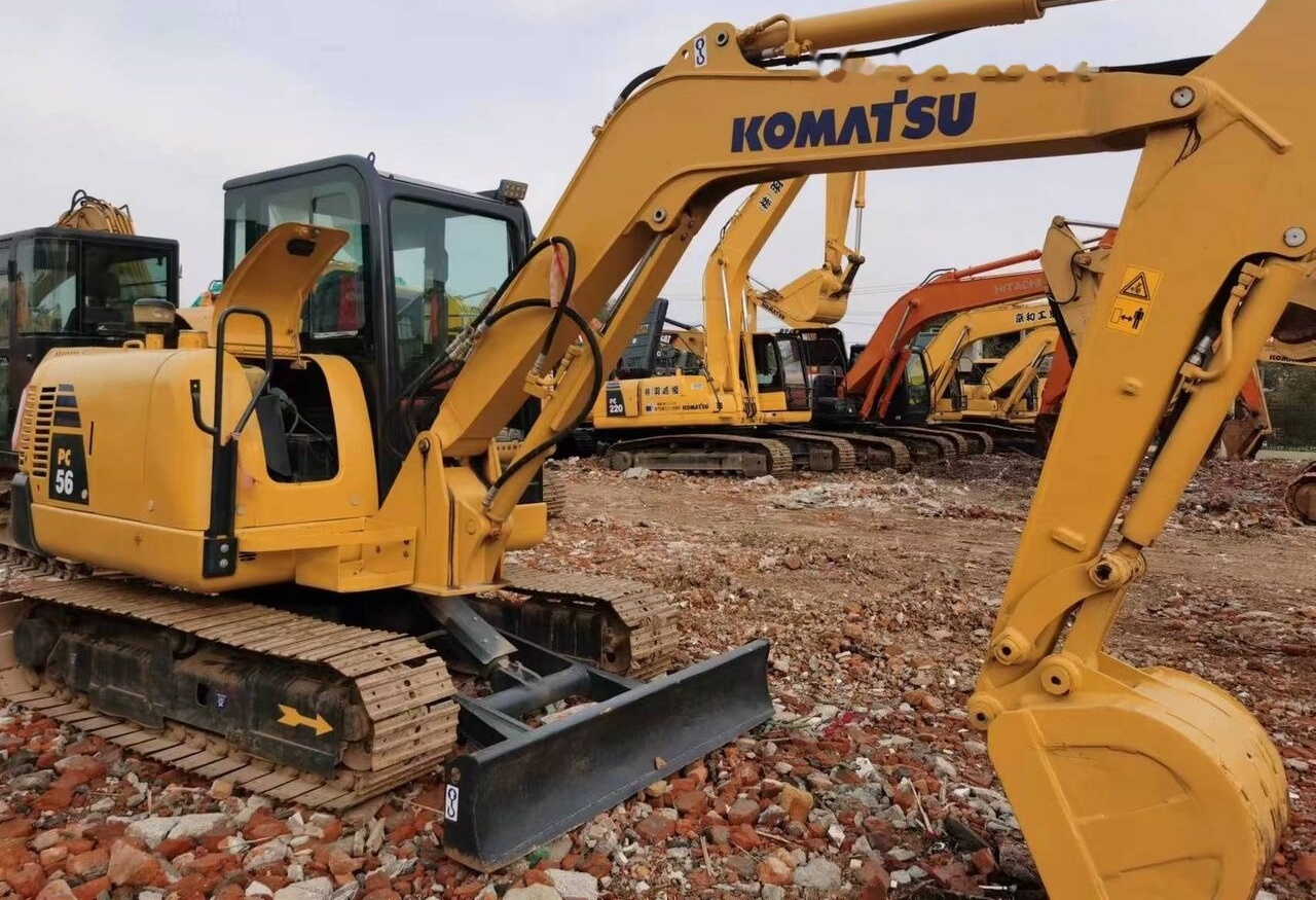 Komatsu PC56 - Mini pelle: photos 3 Komatsu PC56 - Mini pelle: photos 3