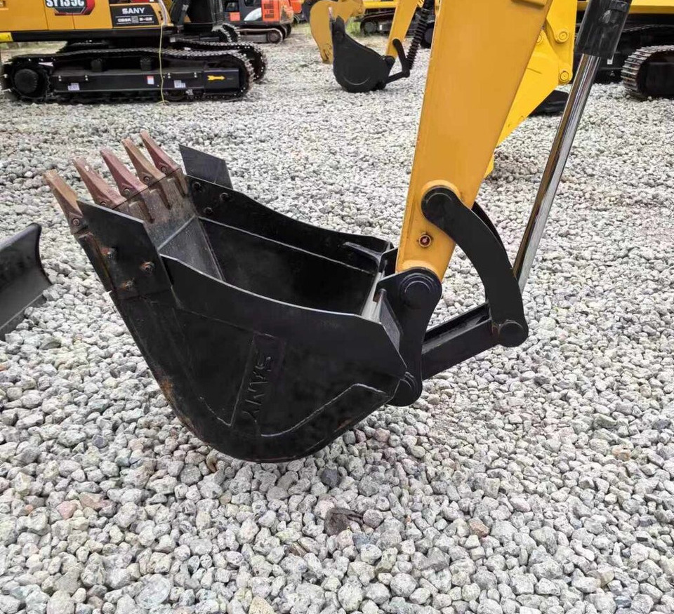 Sany SY75C - Pelle sur chenille: photos 1 Sany SY75C - Pelle sur chenille: photos 1