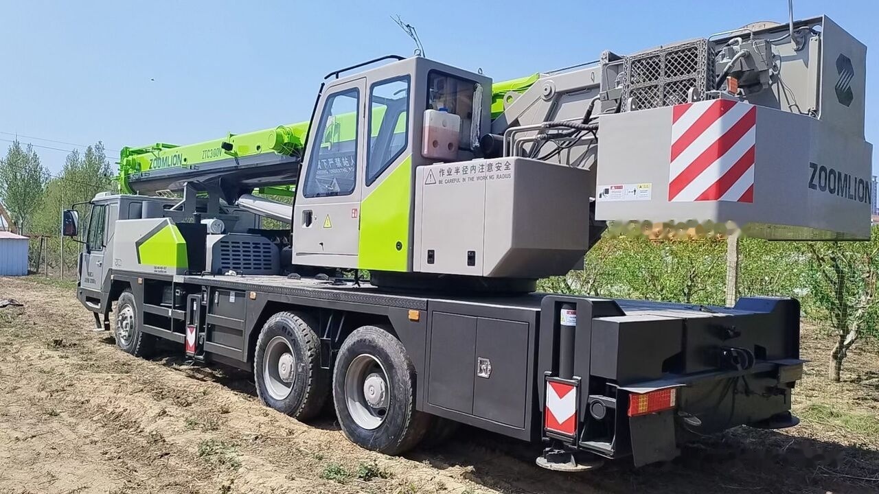 Zoomlion ZTC300V - Grue mobile: photos 4 Zoomlion ZTC300V - Grue mobile: photos 4