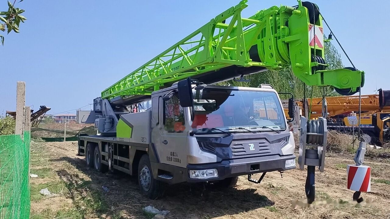 Zoomlion ZTC300V - Grue mobile: photos 2 Zoomlion ZTC300V - Grue mobile: photos 2