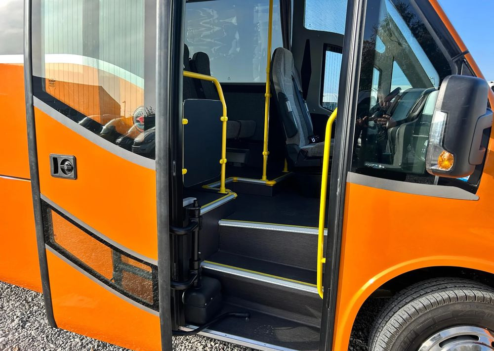 Minibus, Transport de personnes neuf Iveco Daily: photos 6