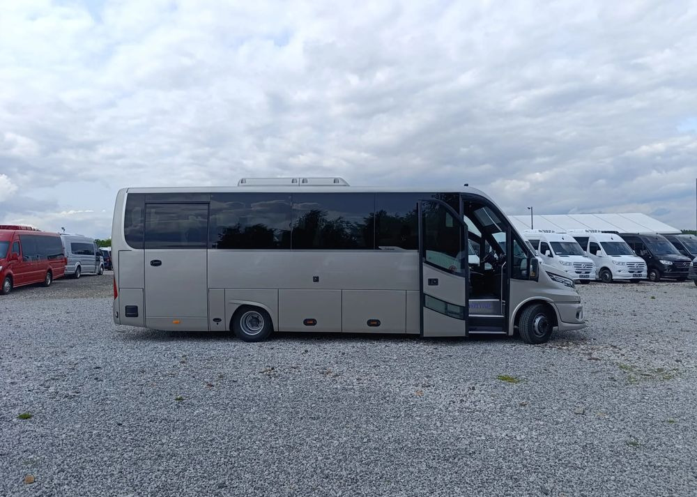 Iveco Mercus Daily 70C21 - Minibus, Transport de personnes: photos 3 Iveco Mercus Daily 70C21 - Minibus, Transport de personnes: photos 3