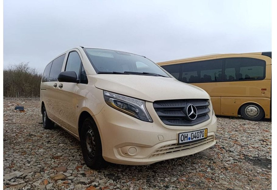 Mercedes-Benz Vito Tourer - Transport de personnes: photos 1 Mercedes-Benz Vito Tourer - Transport de personnes: photos 1