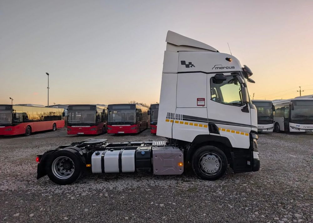 Renault T440 - Tracteur routier: photos 3 Renault T440 - Tracteur routier: photos 3