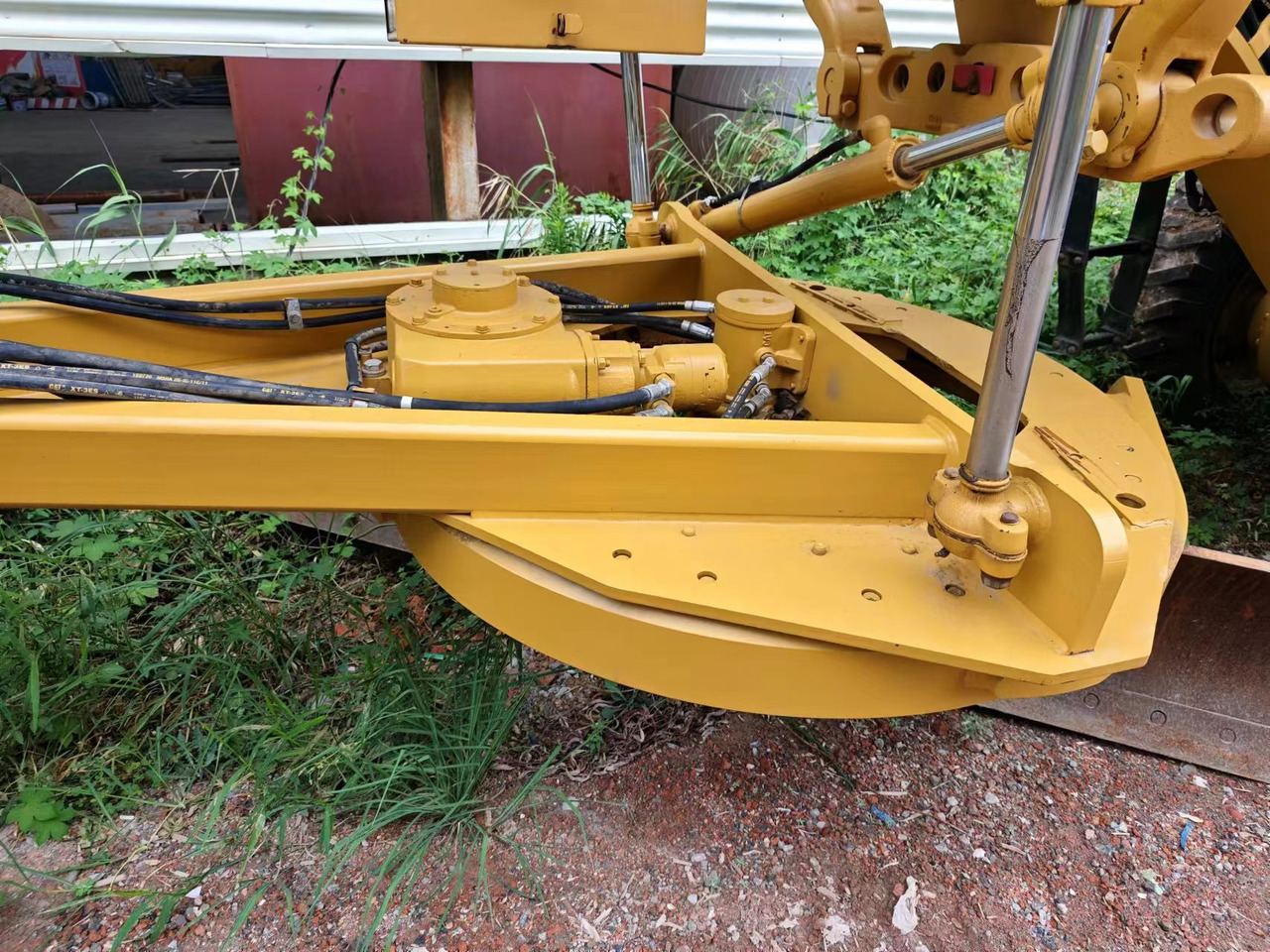 CATERPILLAR 160K - Niveleuse: photos 5 CATERPILLAR 160K - Niveleuse: photos 5