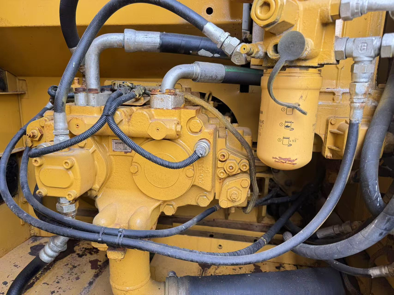 CATERPILLAR 320CL CAT - Pelle sur chenille: photos 4 CATERPILLAR 320CL CAT - Pelle sur chenille: photos 4