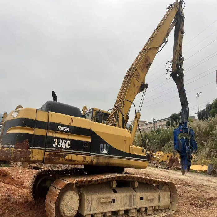 CATERPILLAR 330BL - Pelle sur chenille: photos 1 CATERPILLAR 330BL - Pelle sur chenille: photos 1