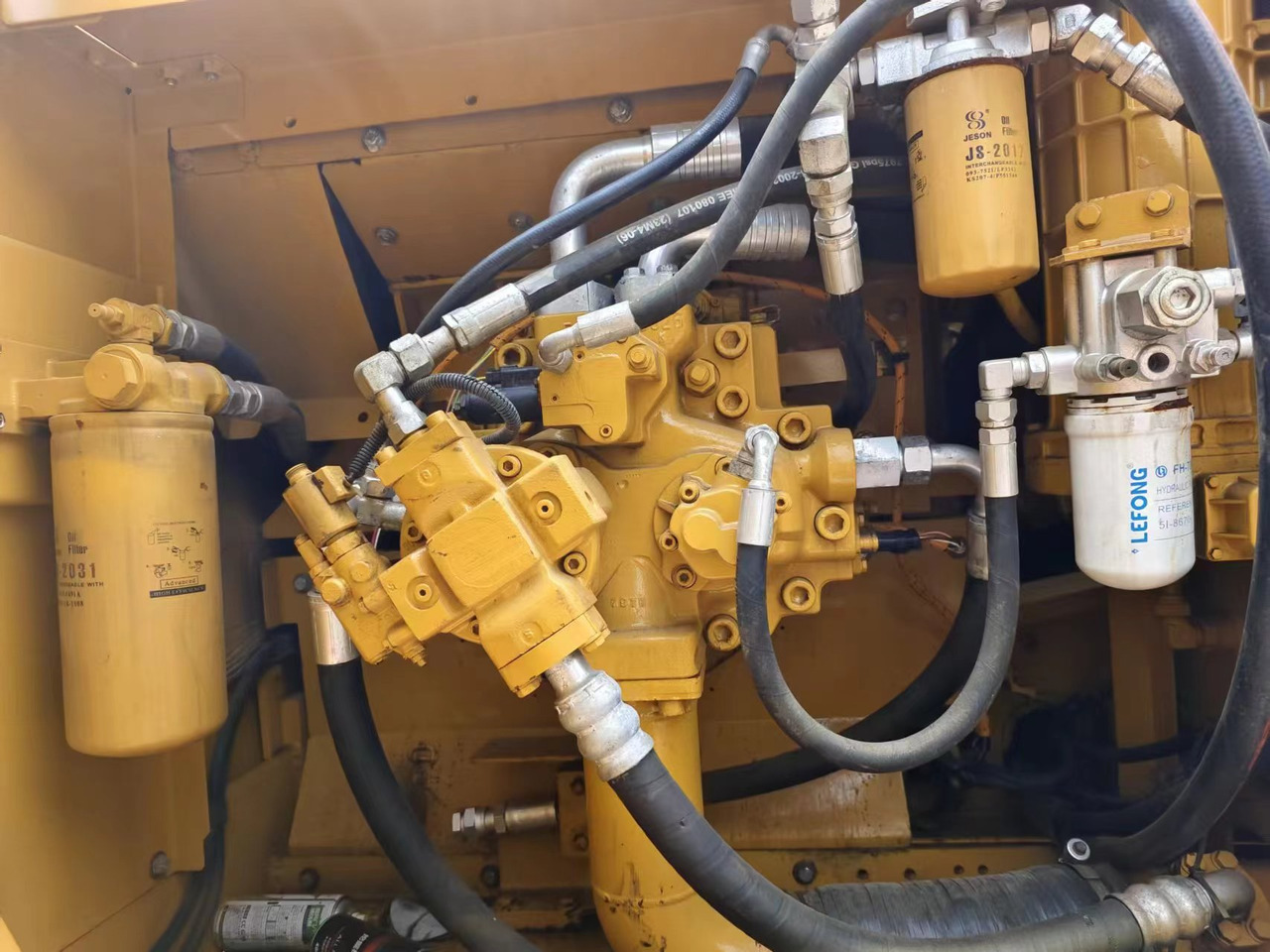 CATERPILLAR 336D2L CAT 336 - Pelle sur chenille: photos 5 CATERPILLAR 336D2L CAT 336 - Pelle sur chenille: photos 5