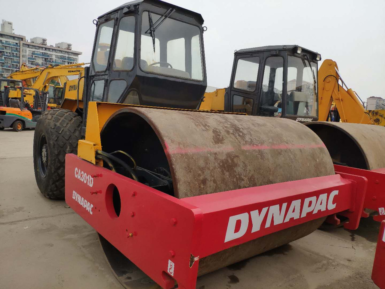 DYNAPAC CA301D - Compacteur à pieds de mouton/ Monocylindre: photos 3 DYNAPAC CA301D - Compacteur à pieds de mouton/ Monocylindre: photos 3