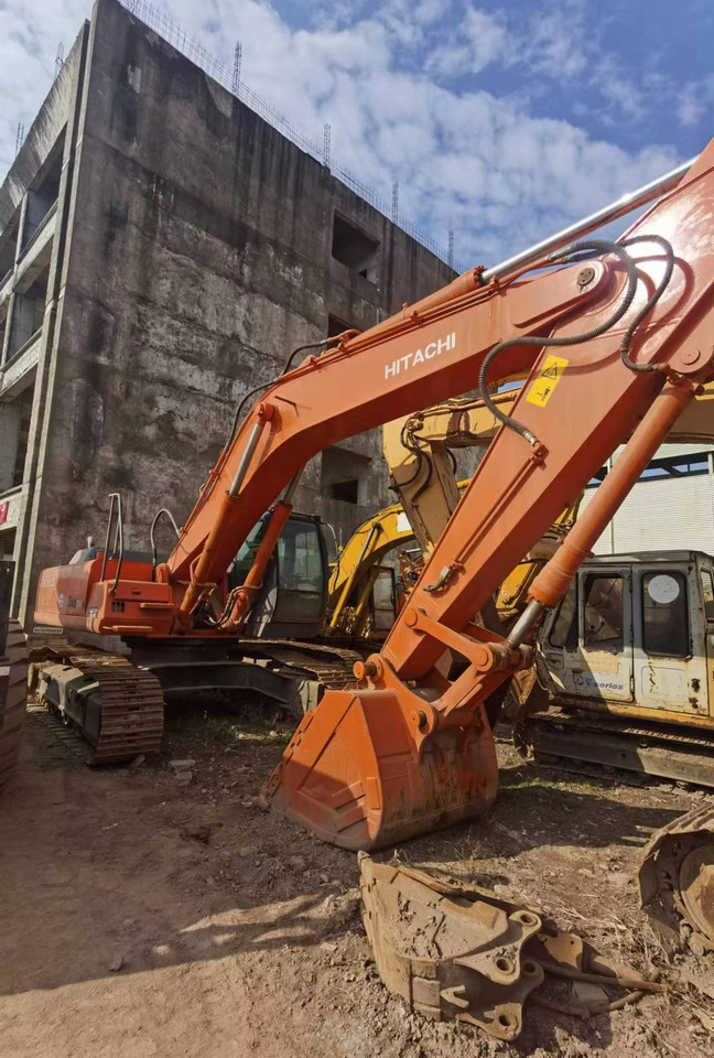 HITACHI ZX330 - Pelle sur chenille: photos 1 HITACHI ZX330 - Pelle sur chenille: photos 1