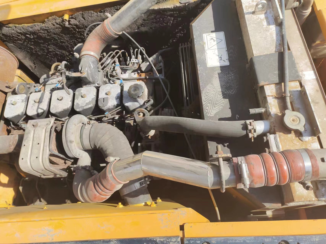 HYUNDAI 220LC-9S - Pelle sur chenille: photos 5 HYUNDAI 220LC-9S - Pelle sur chenille: photos 5