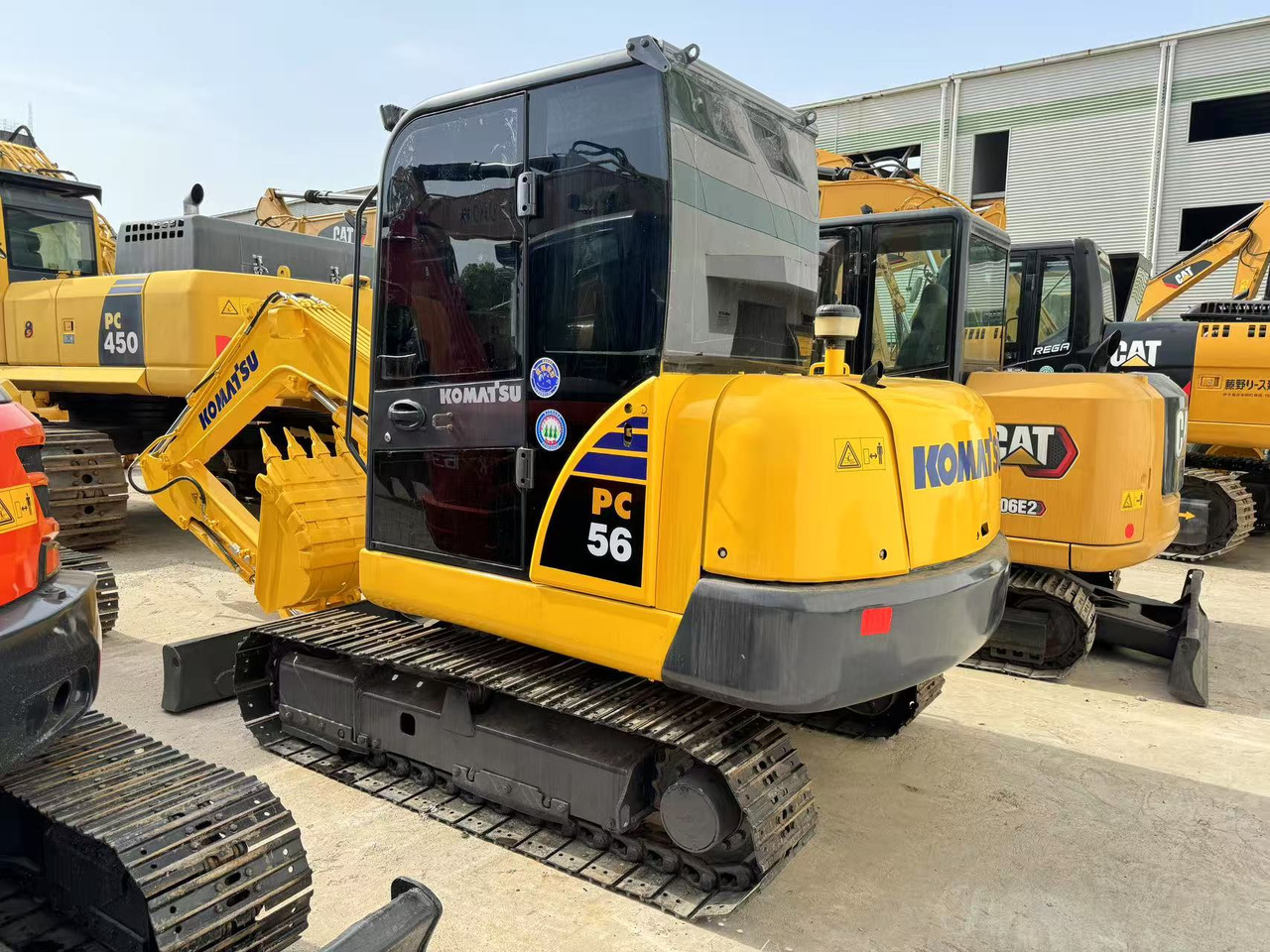 Mini pelle KOMATSU PC56: photos 6