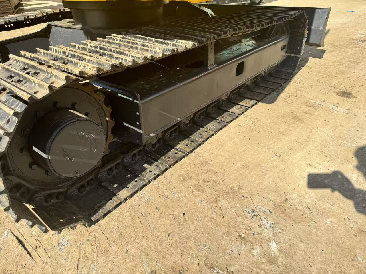 KOMATSU PC60-7 - Pelle sur chenille: photos 5 KOMATSU PC60-7 - Pelle sur chenille: photos 5