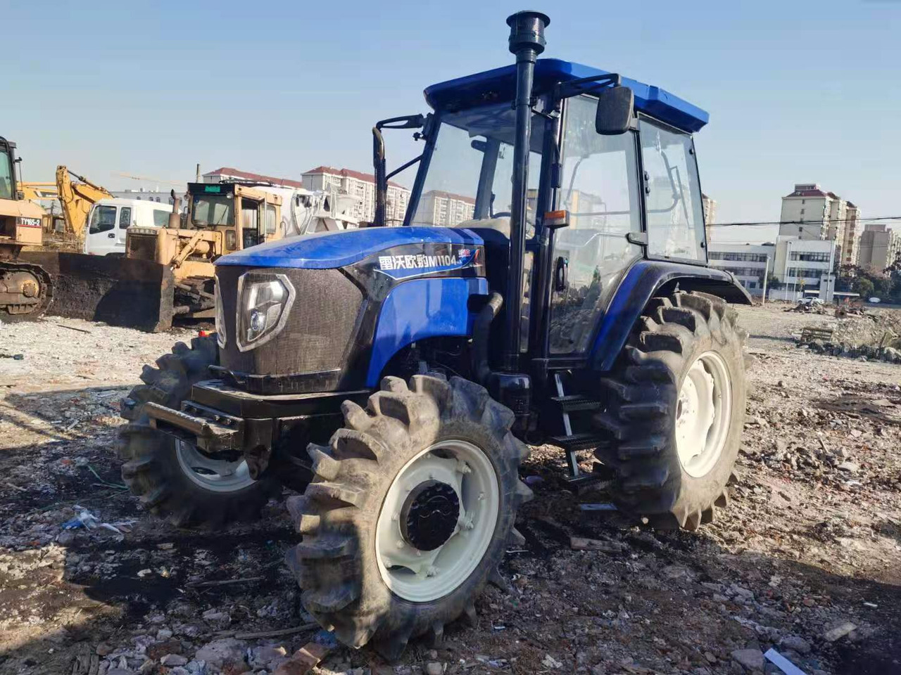 LOVOL M1104 - Tracteur agricole: photos 1 LOVOL M1104 - Tracteur agricole: photos 1