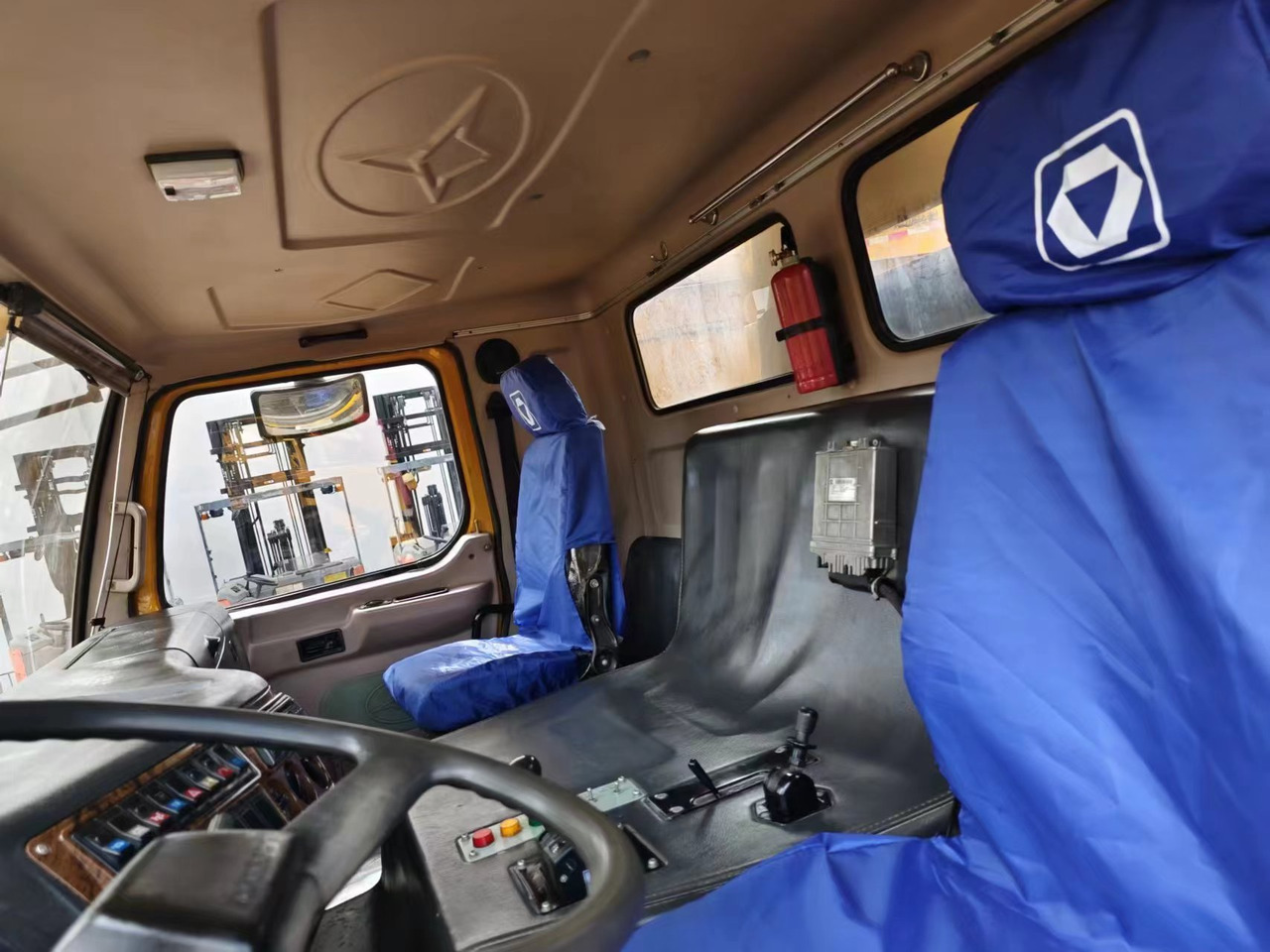 XCMG QY100K-Ⅱ 100tons QY100K truck crane - Grue mobile: photos 3 XCMG QY100K-Ⅱ 100tons QY100K truck crane - Grue mobile: photos 3