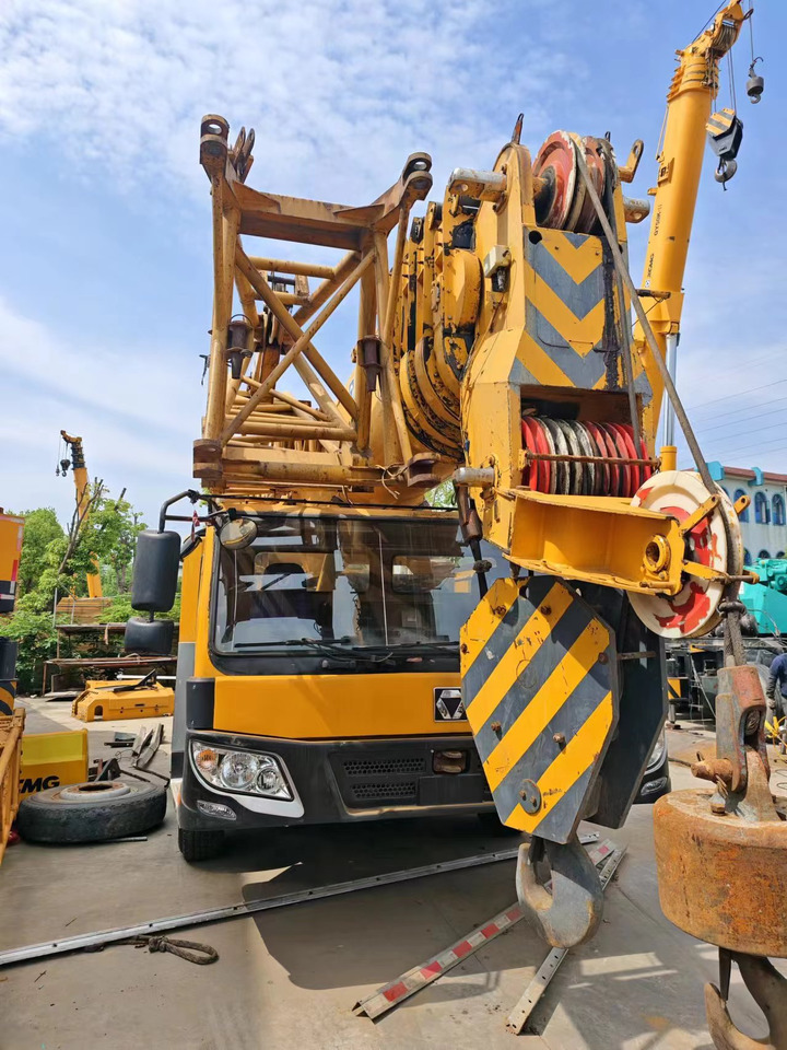XCMG QY100K-Ⅱ QY100K 100tons - Grue mobile: photos 2 XCMG QY100K-Ⅱ QY100K 100tons - Grue mobile: photos 2