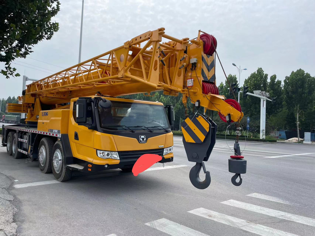 XCMG QY70K - Grue mobile: photos 1 XCMG QY70K - Grue mobile: photos 1