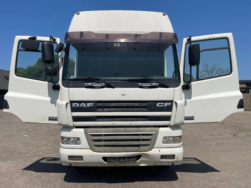 DAF CF 85 FLATBED TRUCK - Camion plateau: photos 2 DAF CF 85 FLATBED TRUCK - Camion plateau: photos 2