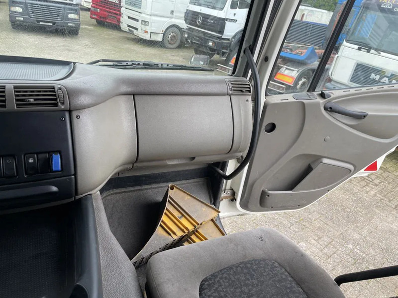 Tracteur routier DAF CF 85.460 Tractor unit: photos 10