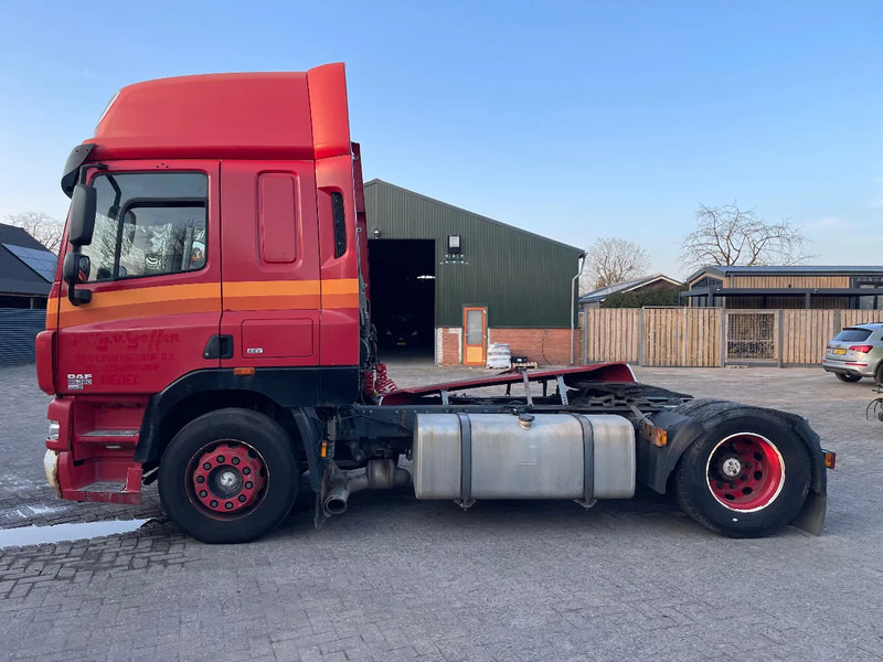 DAF CF 85 Tractor unit - Tracteur routier: photos 4 DAF CF 85 Tractor unit - Tracteur routier: photos 4