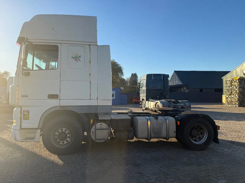 DAF XF 95.430 Tractor Unit - Tracteur routier: photos 5 DAF XF 95.430 Tractor Unit - Tracteur routier: photos 5