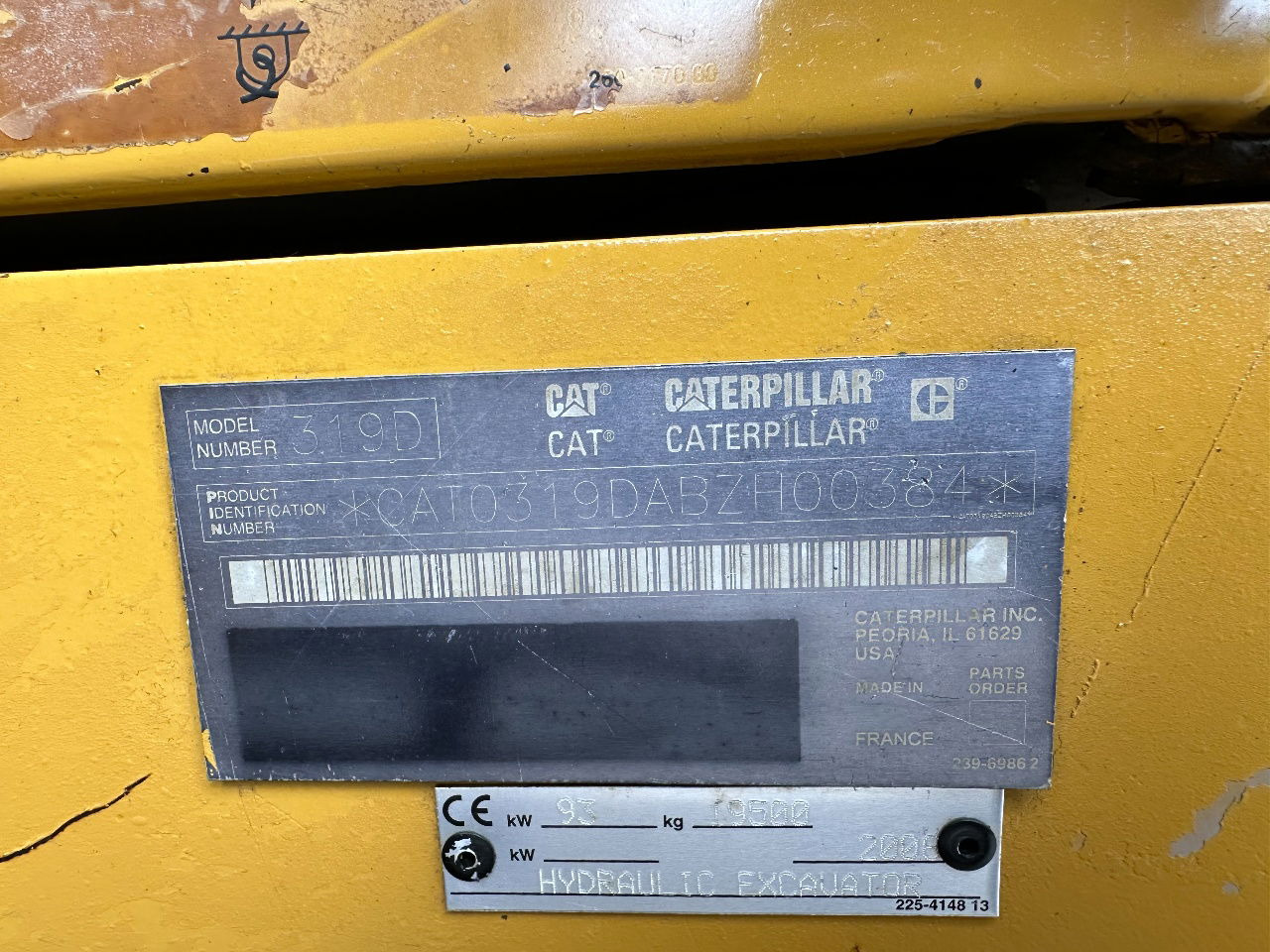 Pelle sur chenille Caterpillar 319D: photos 20