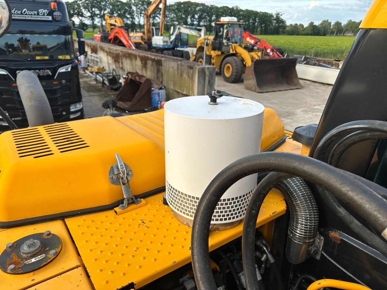 Pelle sur pneus JCB JS145W: photos 14