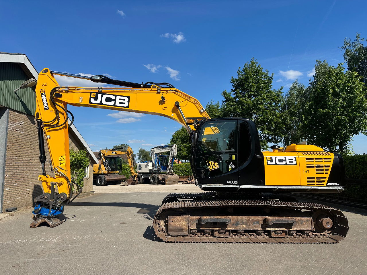 JCB JS220LC - Pelle sur chenille: photos 1 JCB JS220LC - Pelle sur chenille: photos 1