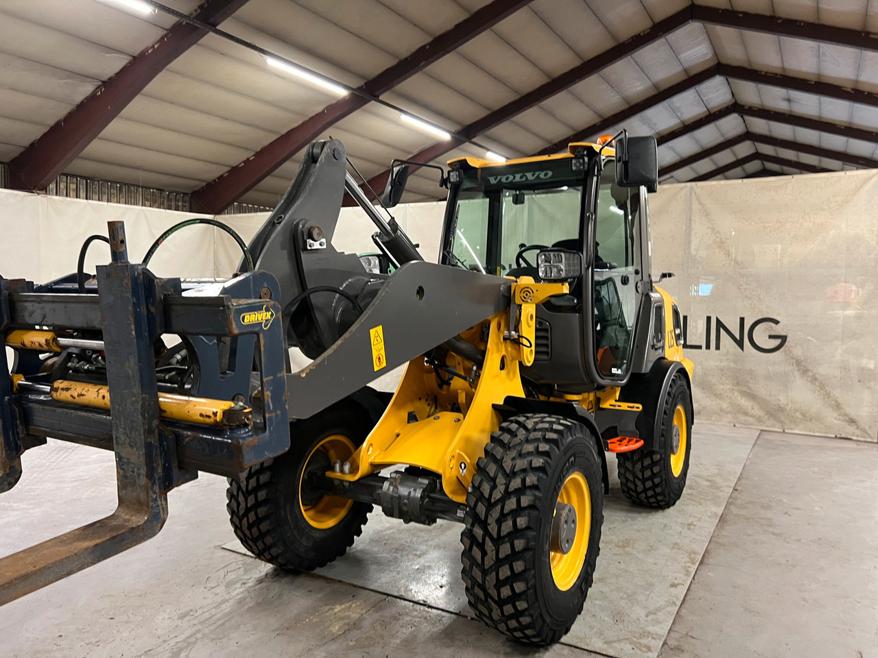 Volvo JL25H - Chargeuse sur pneus: photos 4 Volvo JL25H - Chargeuse sur pneus: photos 4