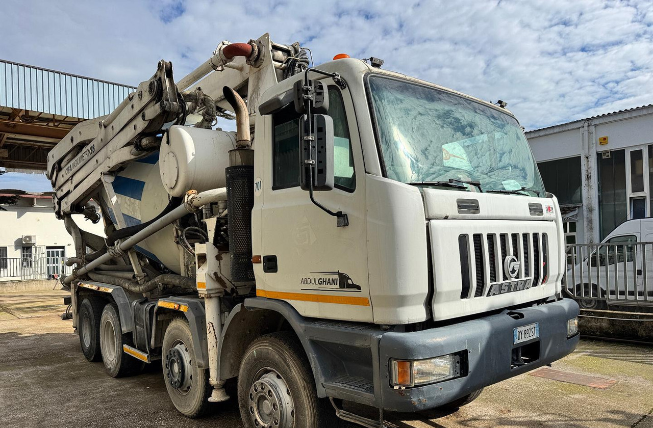 Betonpompa 28MT CIFA ASTRA HD84.38 - Camion malaxeur pompe: photos 1 Betonpompa 28MT CIFA ASTRA HD84.38 - Camion malaxeur pompe: photos 1
