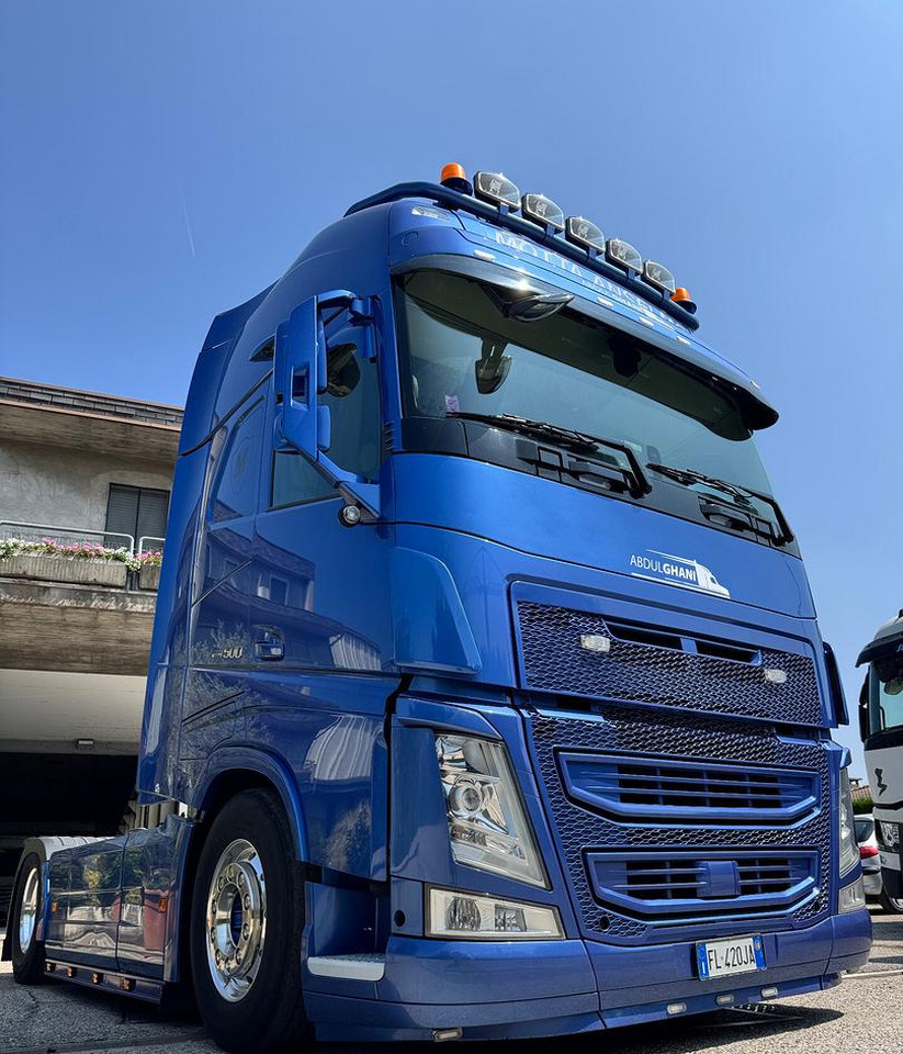 VOLVO FH500 Globetrotter XL - Tracteur routier: photos 2 VOLVO FH500 Globetrotter XL - Tracteur routier: photos 2