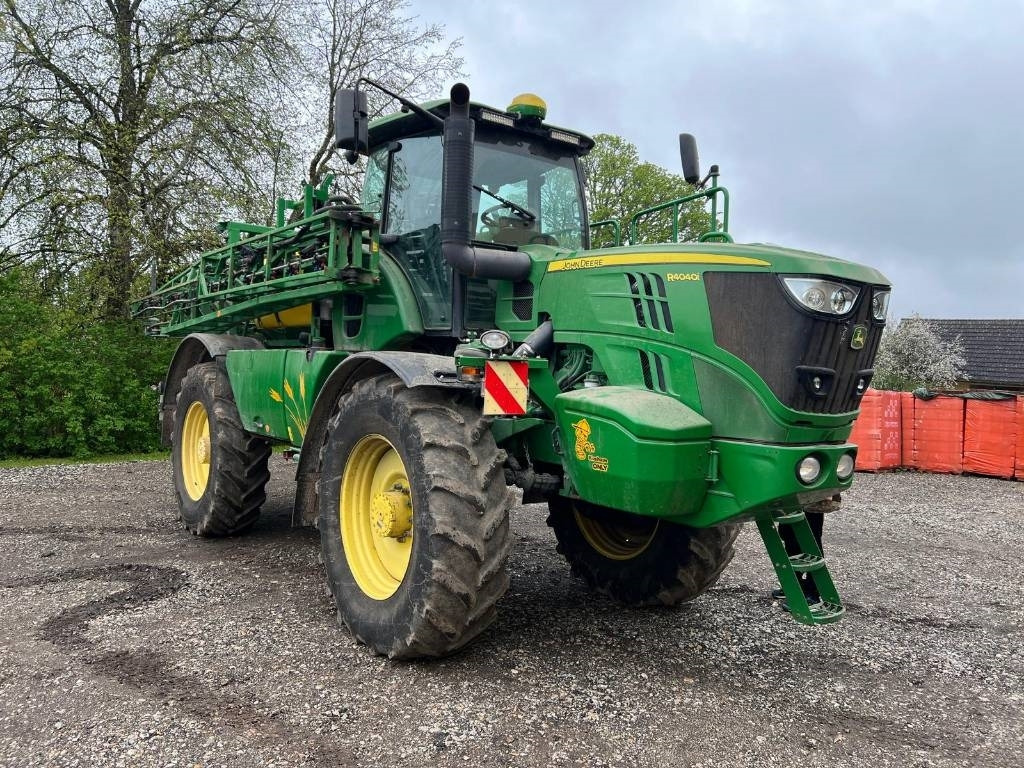 John Deere R4040i - Pulvé automoteur: photos 2 John Deere R4040i - Pulvé automoteur: photos 2