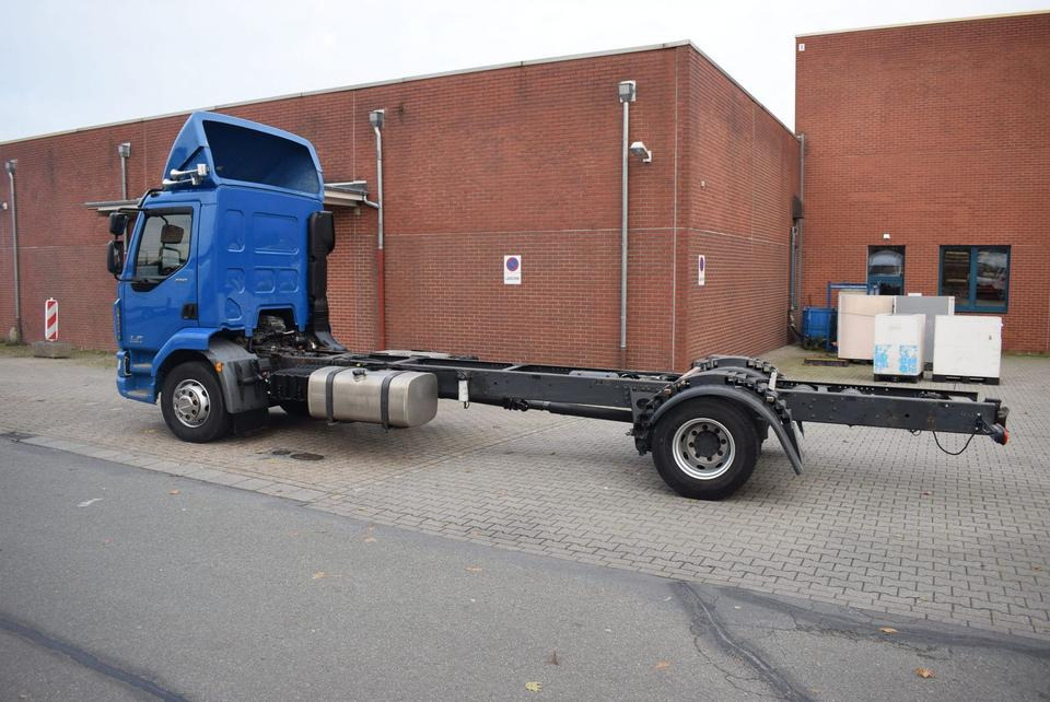 DAF  LF 280 Fahrgestell Klima Navi 8-Gang ACC AHK - Châssis cabine: photos 4 DAF  LF 280 Fahrgestell Klima Navi 8-Gang ACC AHK - Châssis cabine: photos 4
