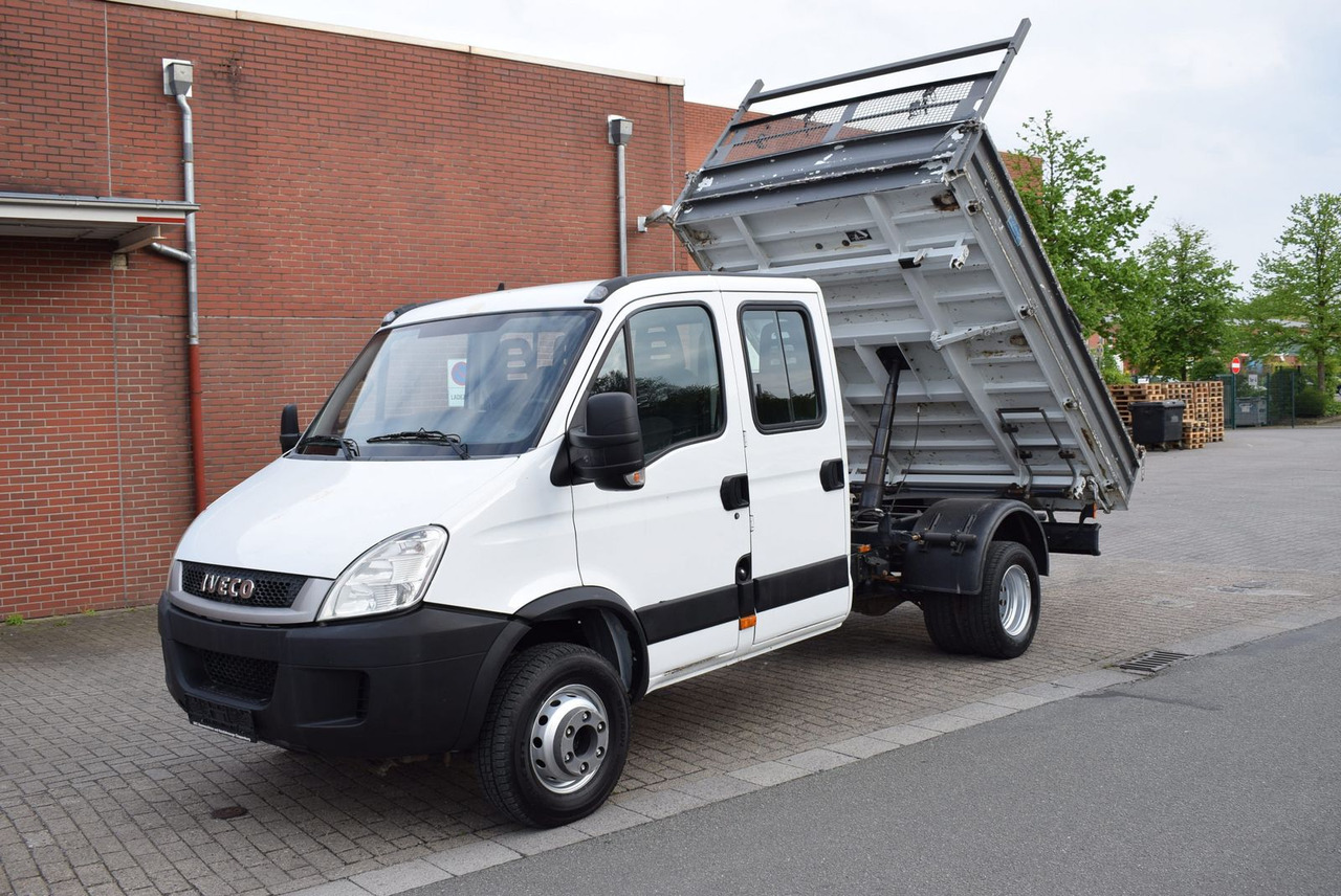 Iveco Daily 70 C17 Meiller Kipper Nutzlast 3100KG - Utilitaire benne, Utilitaire double cabine: photos 1 Iveco Daily 70 C17 Meiller Kipper Nutzlast 3100KG - Utilitaire benne, Utilitaire double cabine: photos 1
