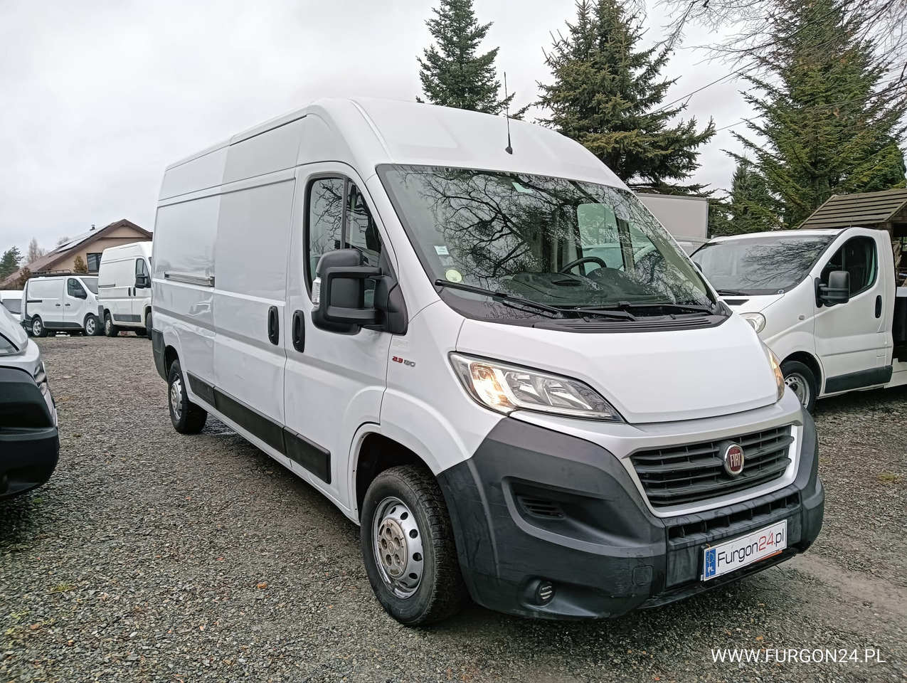 FIAT DUCATO FURGON BLASZAK L3H2 NR 819 - Fourgonnette: photos 3 FIAT DUCATO FURGON BLASZAK L3H2 NR 819 - Fourgonnette: photos 3