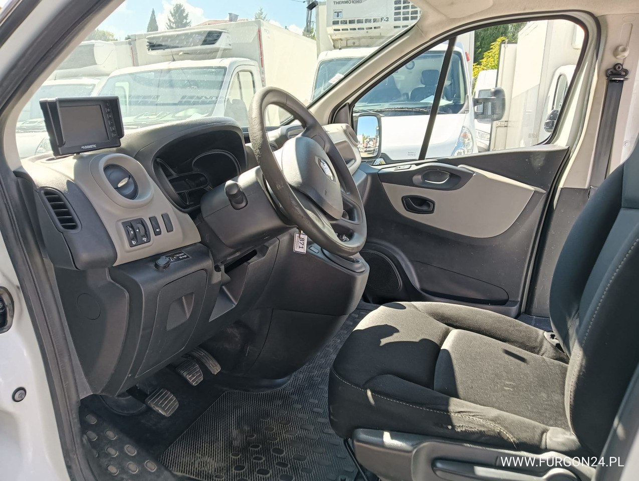 Véhicule utilitaire RENAULT TRAFIC PLATFORMA DO ZABUDOWY NR 871: photos 7 Véhicule utilitaire RENAULT TRAFIC PLATFORMA DO ZABUDOWY NR 871: photos 7