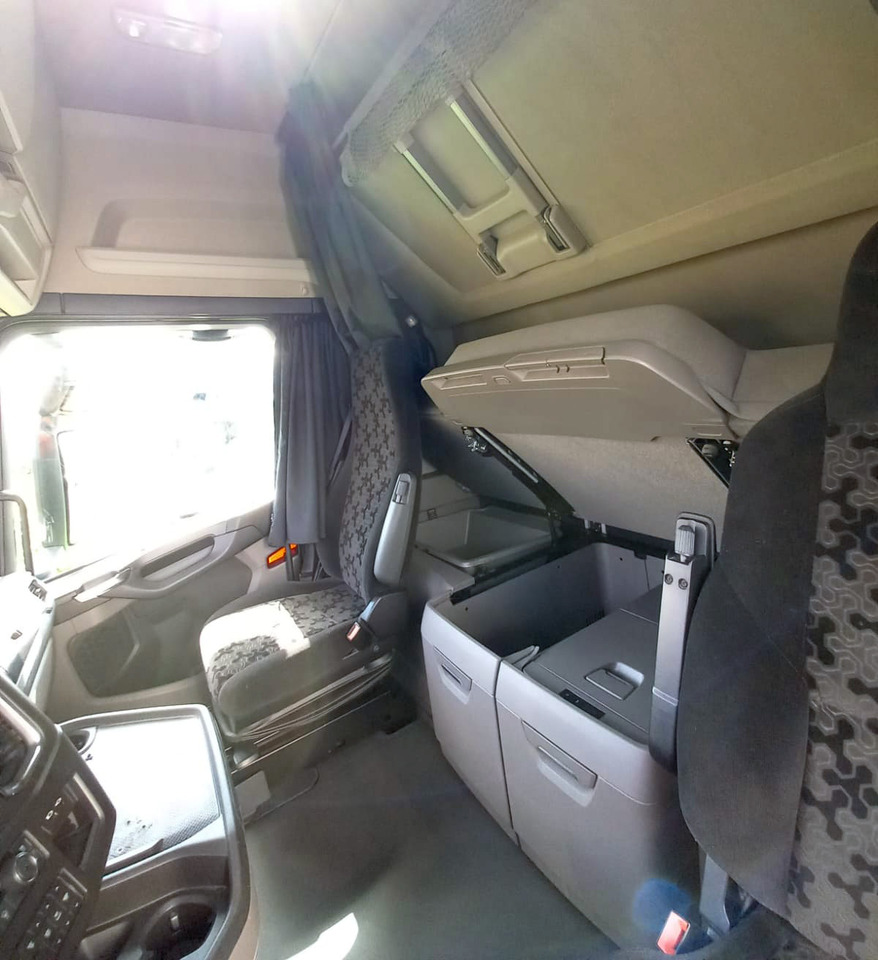 SCANIA S500 - Tracteur routier: photos 2 SCANIA S500 - Tracteur routier: photos 2