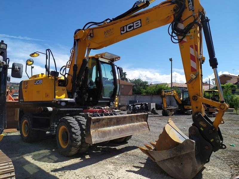 JCB JS 145 W - Pelle sur pneus: photos 4 JCB JS 145 W - Pelle sur pneus: photos 4