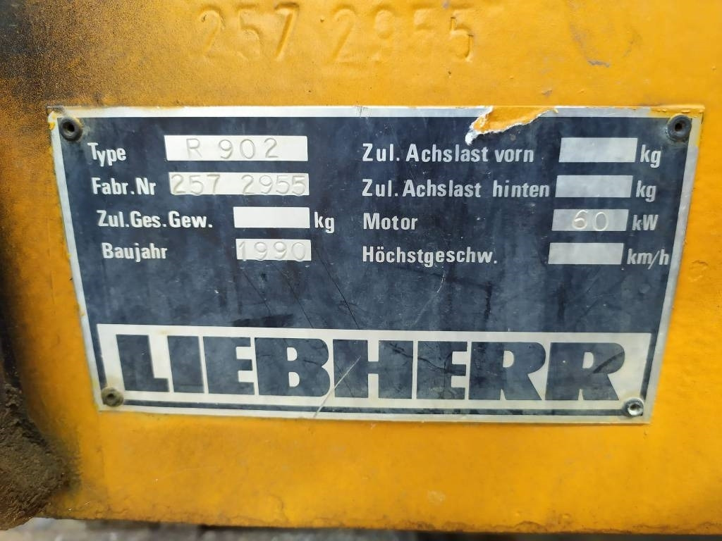 Liebherr 902 - Pelle sur chenille: photos 3 Liebherr 902 - Pelle sur chenille: photos 3