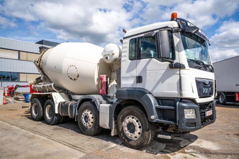 MAN TGS 32 360 BB+ LIEBHERR 9m3 - Camion malaxeur: photos 2 MAN TGS 32 360 BB+ LIEBHERR 9m3 - Camion malaxeur: photos 2