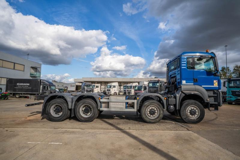 MAN TGS 35.440 BB -8X6 - Châssis cabine: photos 3 MAN TGS 35.440 BB -8X6 - Châssis cabine: photos 3