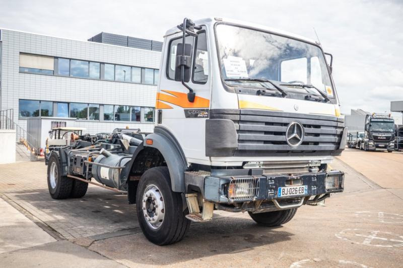 Mercedes SK 2024 HN - Camion ampliroll: photos 2 Mercedes SK 2024 HN - Camion ampliroll: photos 2