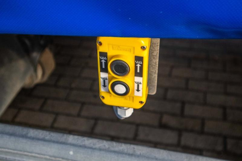 Renault PEMIUM LANDER 340 DXI-6X2 - crédit-bail Renault PEMIUM LANDER 340 DXI-6X2: photos 6 Renault PEMIUM LANDER 340 DXI-6X2 - crédit-bail Renault PEMIUM LANDER 340 DXI-6X2: photos 6