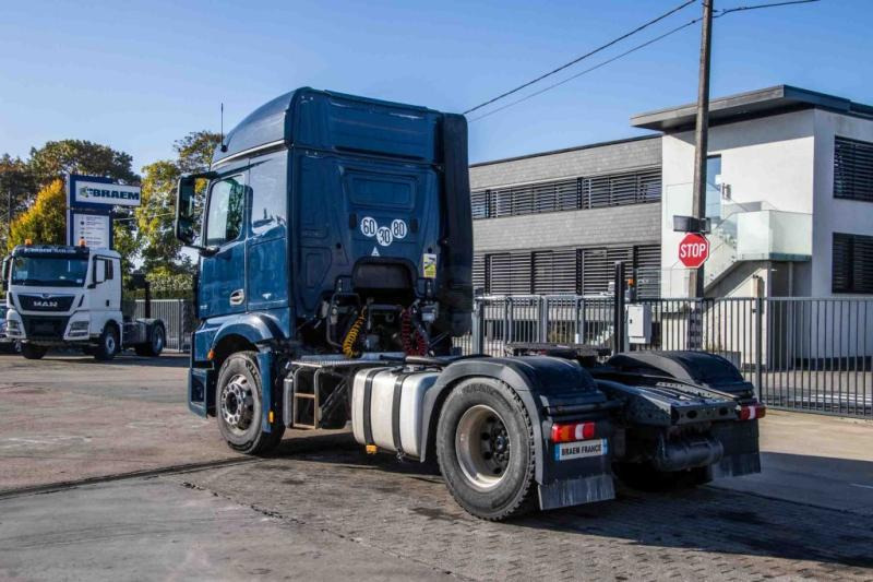 Mercedes ACTROS 1843 LS+E6+HYDRAULIQUE - Tracteur routier: photos 5 Mercedes ACTROS 1843 LS+E6+HYDRAULIQUE - Tracteur routier: photos 5