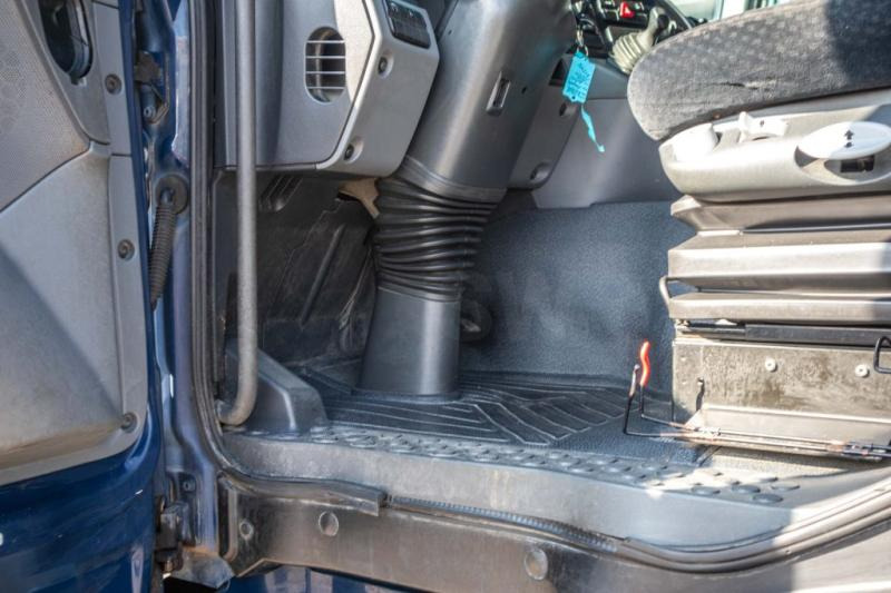 Mercedes ACTROS 1846 LS - MP3 - Tracteur routier: photos 5 Mercedes ACTROS 1846 LS - MP3 - Tracteur routier: photos 5