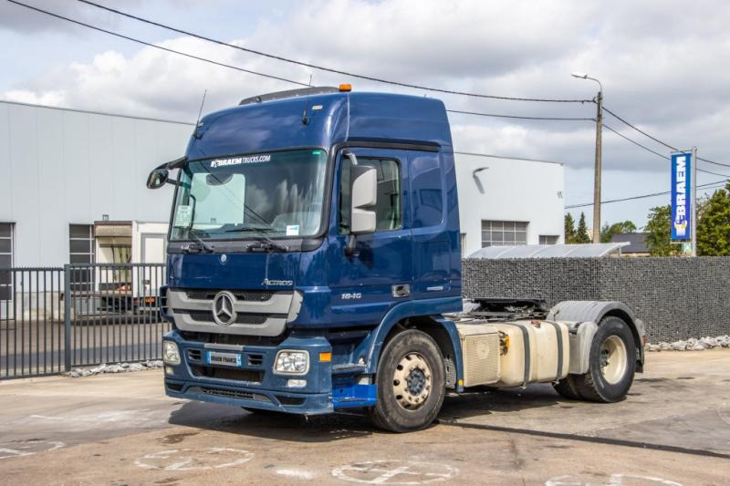 Mercedes ACTROS 1846 LS-MP3+HYDR. - Tracteur routier: photos 1 Mercedes ACTROS 1846 LS-MP3+HYDR. - Tracteur routier: photos 1