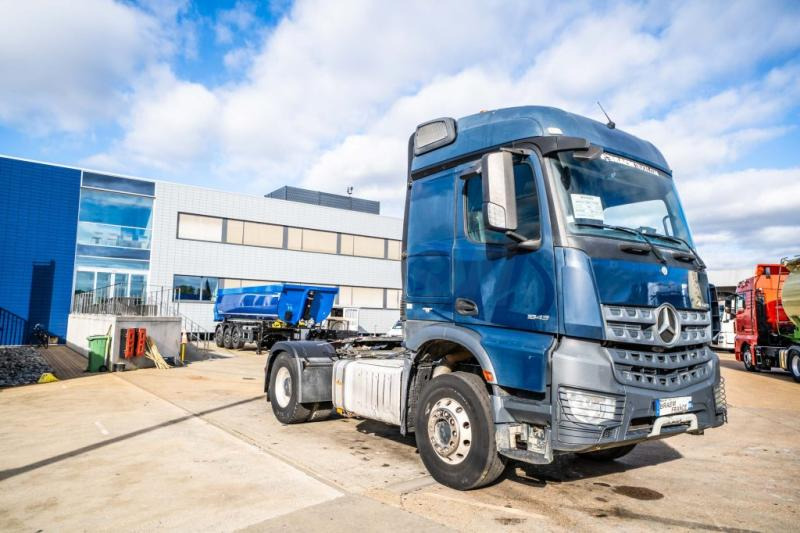 Mercedes AROCS 1843 LS ( NO ACTROS)+BIG AXLE +HYDR. - Tracteur routier: photos 2 Mercedes AROCS 1843 LS ( NO ACTROS)+BIG AXLE +HYDR. - Tracteur routier: photos 2