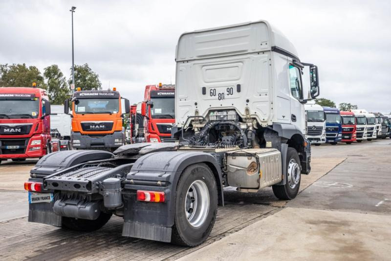 Mercedes AROCS 1846 LS (No Actros) - Tracteur routier: photos 3 Mercedes AROCS 1846 LS (No Actros) - Tracteur routier: photos 3