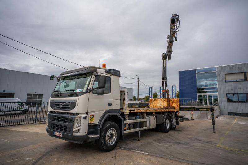 Volvo FM 410 DXI -6X2+HIAB 24 T/m/2x - Camion plateau, Camion grue: photos 1 Volvo FM 410 DXI -6X2+HIAB 24 T/m/2x - Camion plateau, Camion grue: photos 1