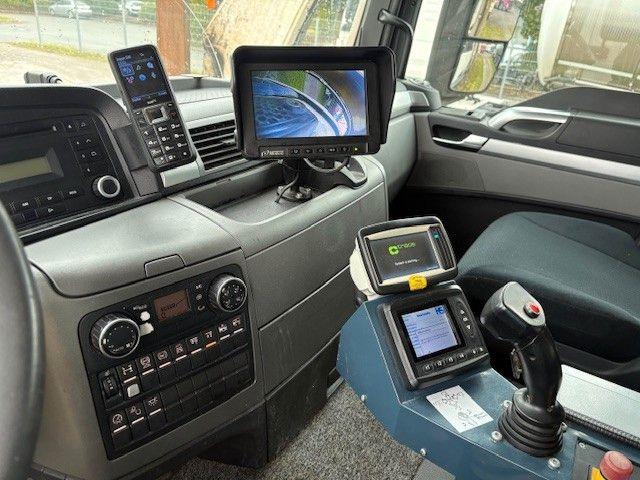 MAN 35.360 8x2 - Benne à ordures ménagères: photos 3 MAN 35.360 8x2 - Benne à ordures ménagères: photos 3